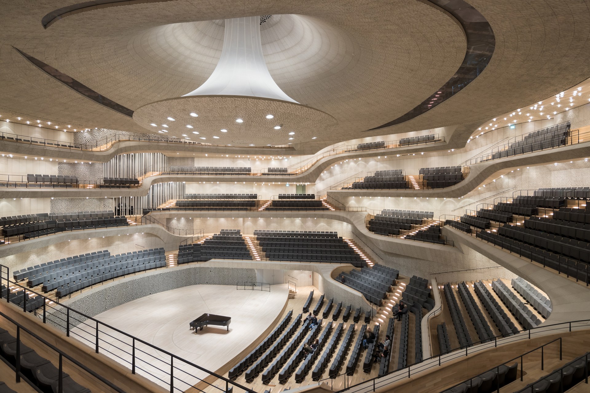 Herog And Meurons S Elbphilharmonie Auditorium